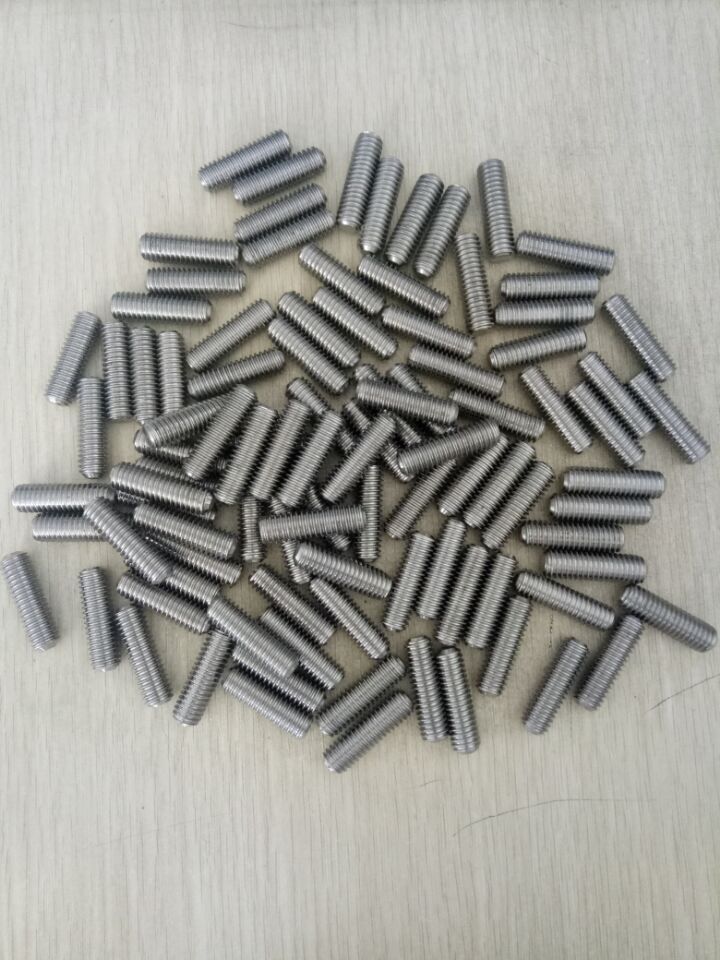Hastealloy B 3  Stud Bolt